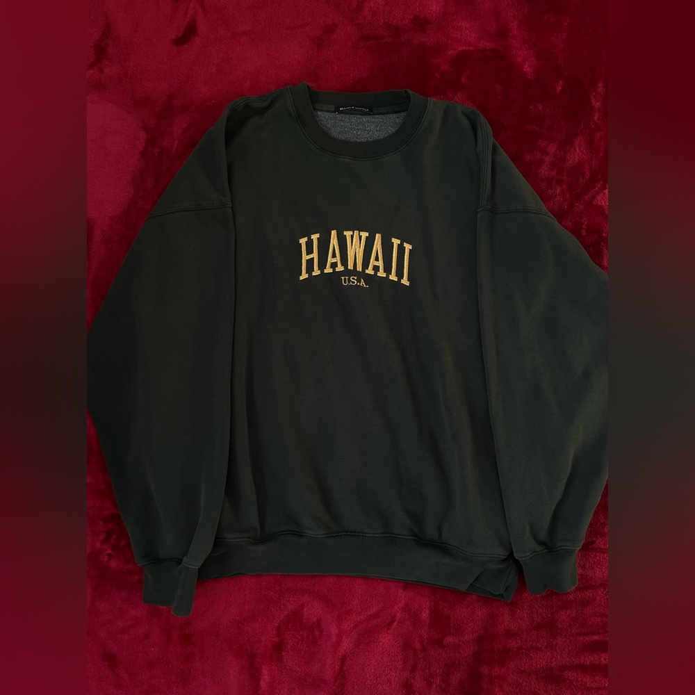Brandy Melville Crewneck